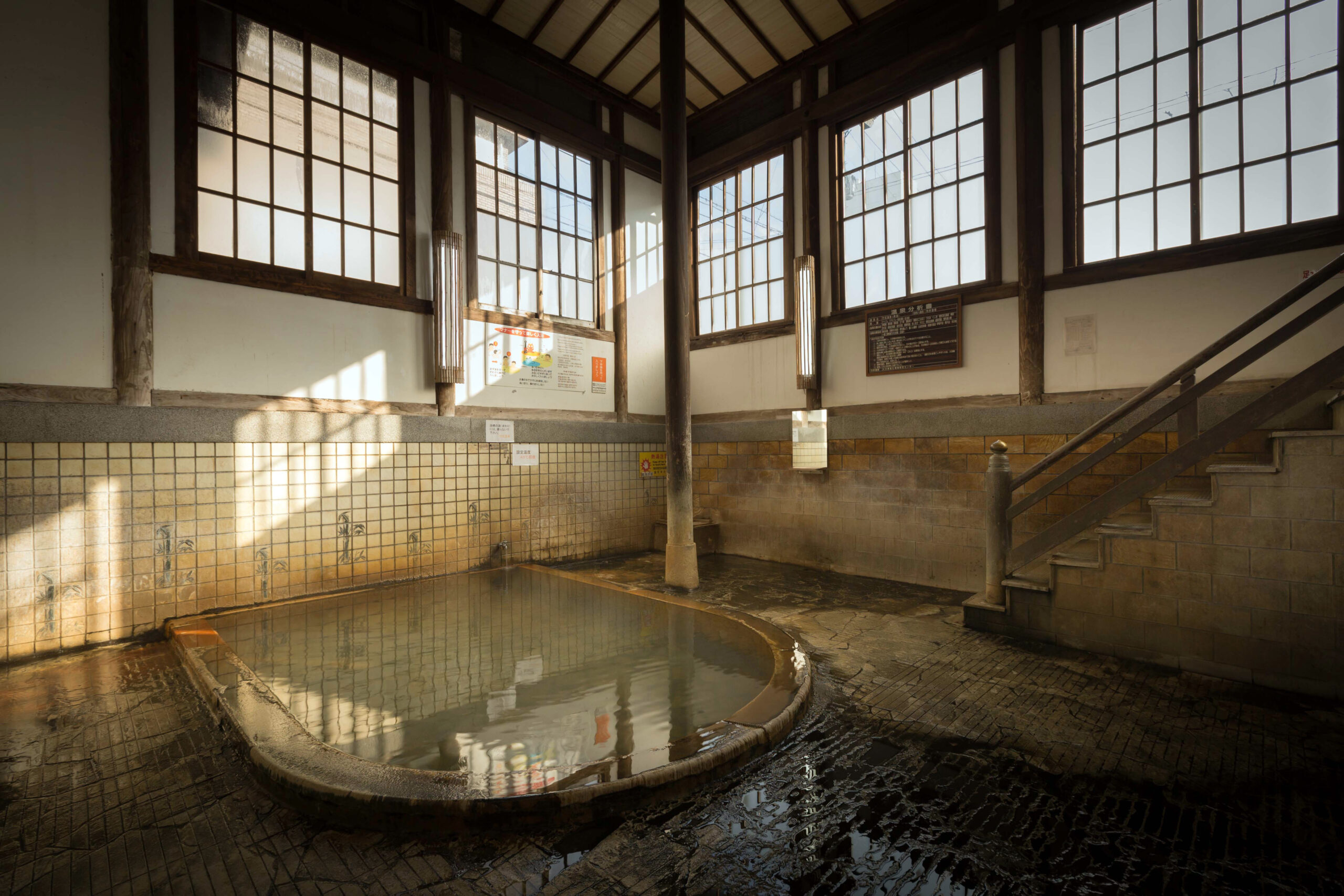 【リーズナブルな温泉旅行】別府の共同浴場と連泊で過ごすリラックスステイ