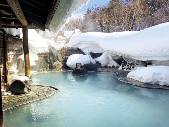 【雪見温泉】日光のにごり湯と雪見ランチ！日帰りで楽しむ奥日光の至福の休日