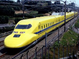 【ドクターイエロー後継者】新幹線の未来を支える「後継者」とは?知られざる後継者の話