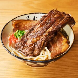 沖縄そばが食べたい、最高にうまいそばを食べに沖縄行こう