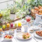 【世界一の朝食】忘れられない旅の思い出：神戸北野ホテルと別府温泉の絶品朝食