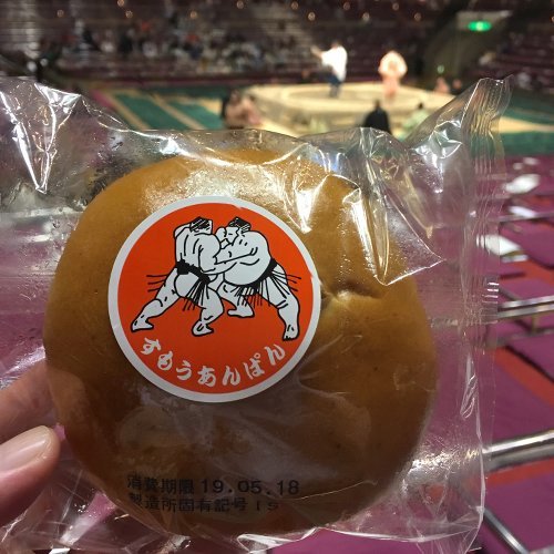 【大相撲が見たい】相撲あんぱんを食べよう！国技館観戦のお楽しみ
