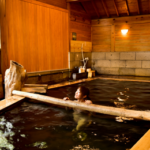 【秘湯】愛媛の秘湯探訪：さびれた温泉で心温まる癒しのひととき