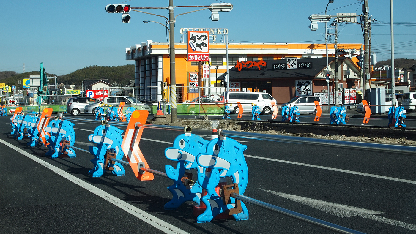 【謎の斜線エリア】交差点の謎：歴史とストーリーが交差する道路の不思議