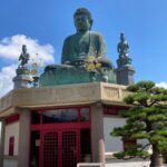 【大阪にもありました】心落ち着く癒しのひと時を：巨大大仏と陸橋の壮大な景色