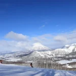 【北海道スキーリゾート】ニセコの外国人客とルスツの日本人客：外国人旅客が占める割合の変化