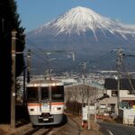 【秘境】富士宮市の深部、沼久保駅を訪れる：隠れた地下道の謎とは？