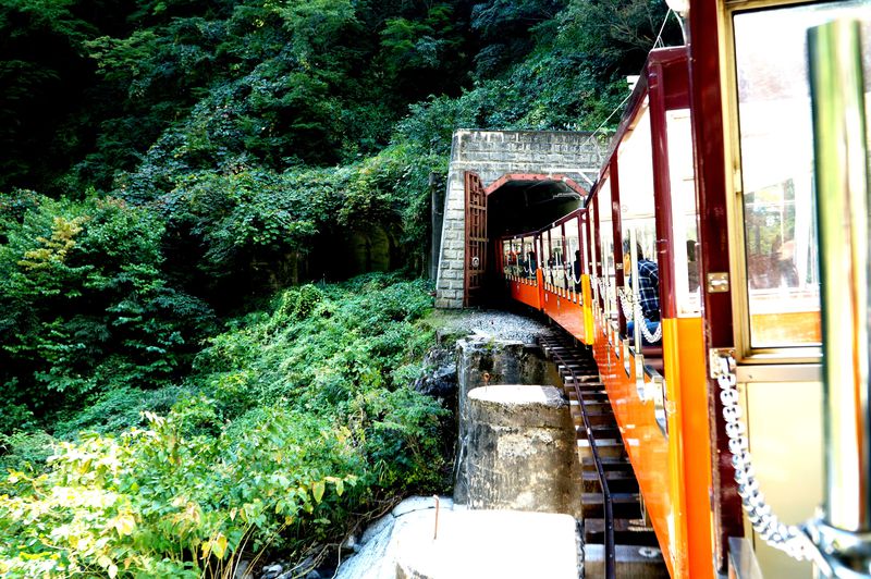 【秘境温泉】トロッコ電車で行く秘境の旅！フィール宇奈月と祖母谷温泉の魅力