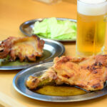 【B級グルメ】香川の絶品料理：人々を魅了する骨付鳥とビールの最強コンビ