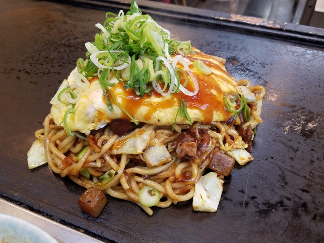 【おしゃれな街】神戸のB級グルメを厳選：老舗から穴場まで味わいたい贅沢