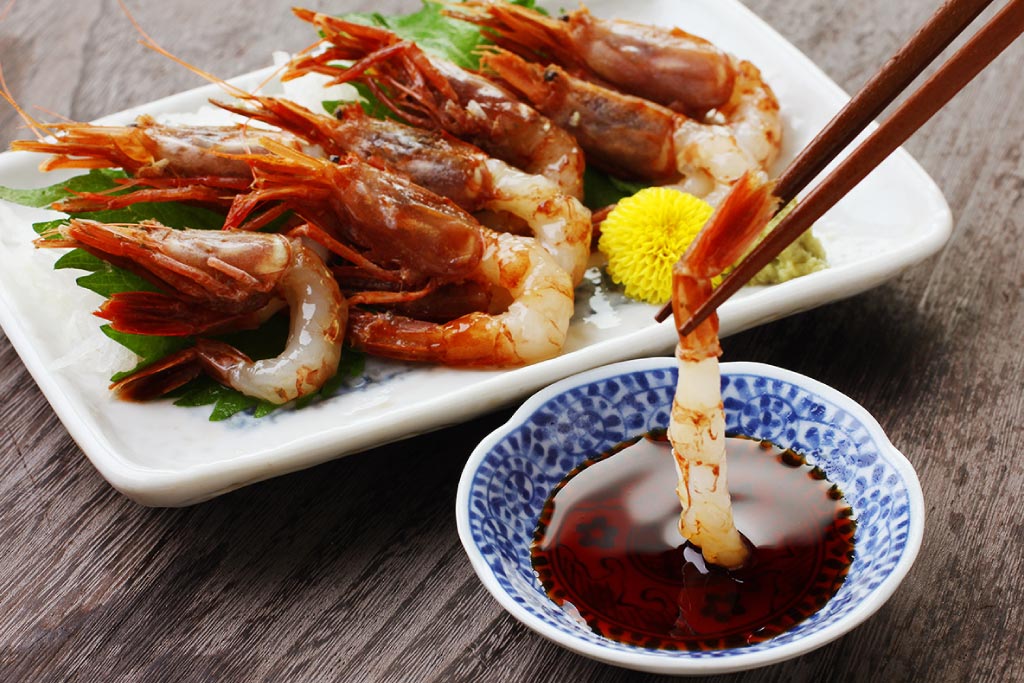 【お花見で忘れないで】青森の春を味わう！ガサエビとホタテ刺身の魅力