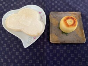 【桜の名所】青森も桜前線到来！弘前の花見と美味しい蜜菓子のすすめ