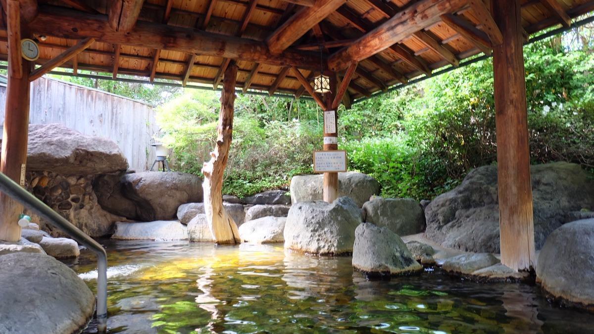 【まだ間に合う」甲府エリアの日帰り温泉とグルメの穴場スポットを厳選