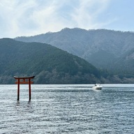 【パワースポットに癒やされよう】夏に訪れたい！箱根のパワースポットと癒しのスイーツ体験