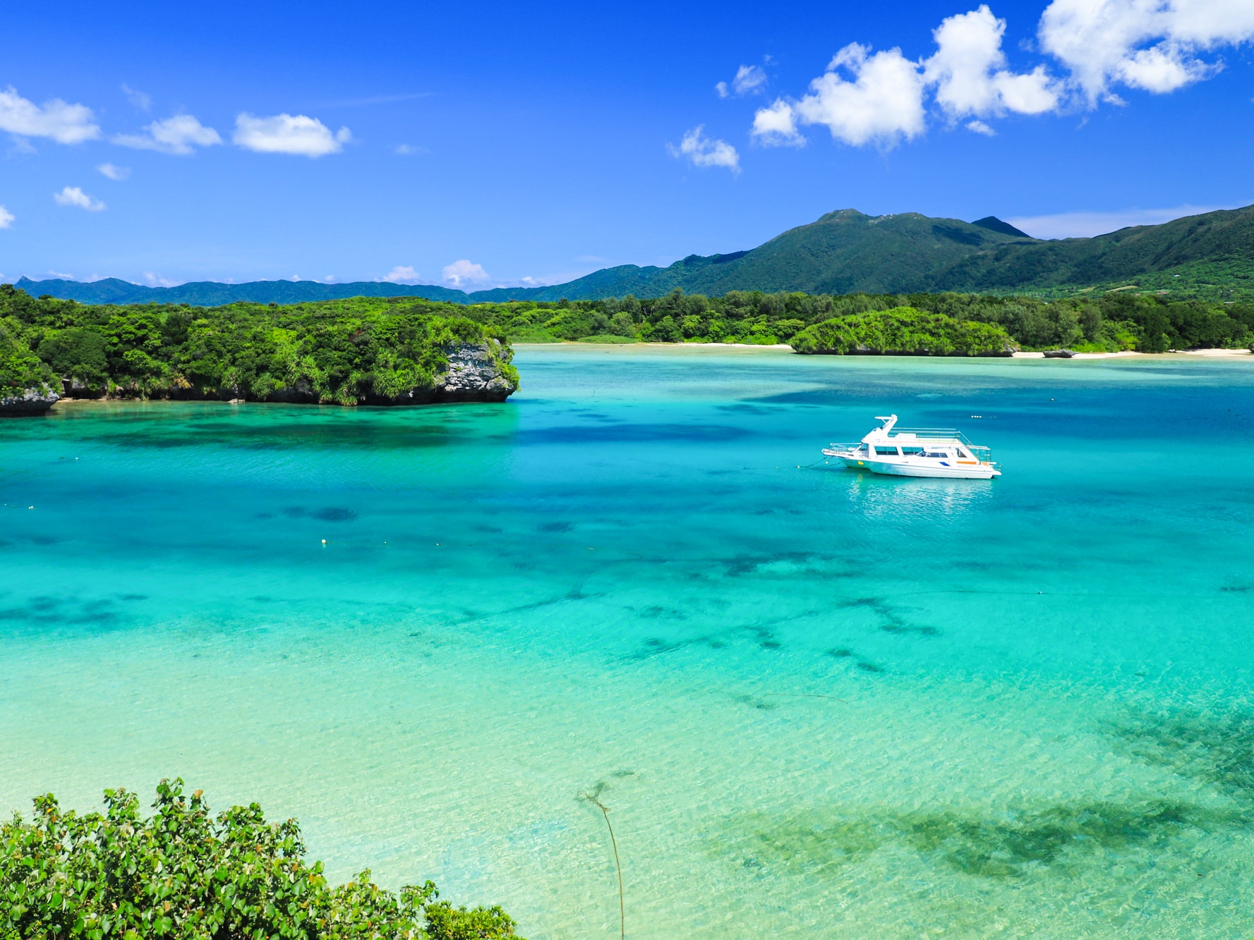 【梅雨明けたみたい】石垣島の美しい米原ビーチ近くの一棟貸しヴィラの魅力