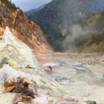 【徒歩で行く！】絶景と癒しが待っている：秘境温泉探索のすすめ