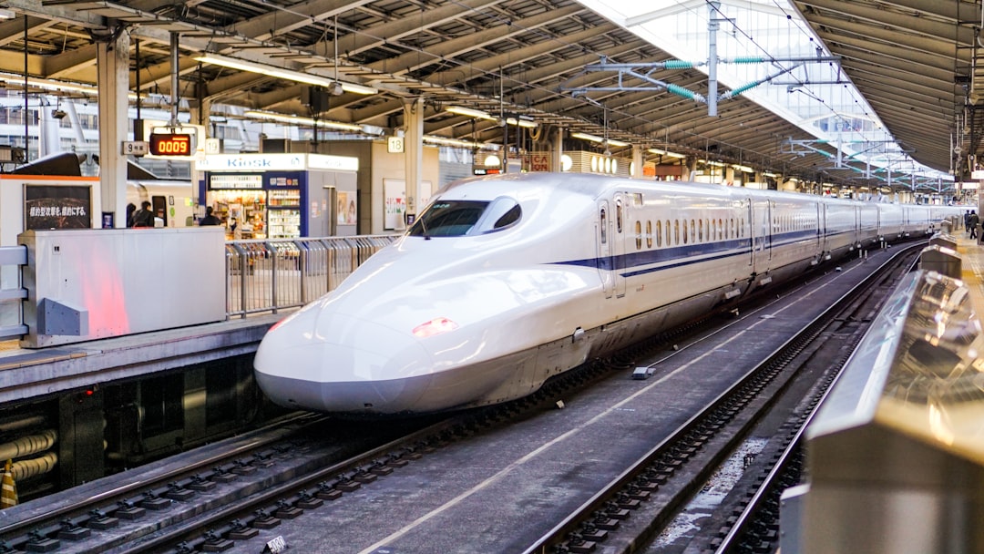 【上品な新体験！】東海道新幹線のスプリームクラスは短距離にも優しい料金設定