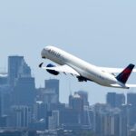 【運賃上昇注意！】オーストラリア航空、燃料高騰で座席数削減とセール継続