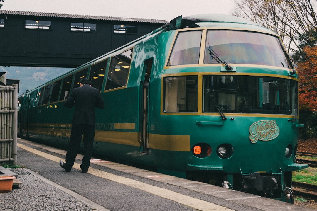 【便利に進化！】JR九州の「ゆふいんきっぷ」がQRチケレス化、グリーン車も新登場