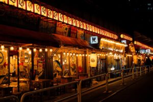 【夜中の銀座で見つけた】スープが主役の魚骨ラーメン専門店