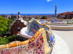 【持続可能な旅へ】スペイン観光戦略に学ぶ、地域分散とオーバーツーリズム対策