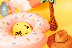 【素敵な夏！】スヌーピーとニューヨーカーコラボ、便利な保冷バッグが付録