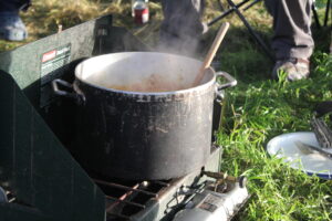 【お得！】コメリの風よけ付きコンロが海辺BBQの必需品