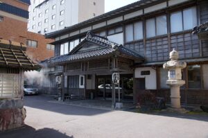 【行ってみた！】函館元町・湯の川温泉③｜温泉宿でご褒美 夫婦2泊3日