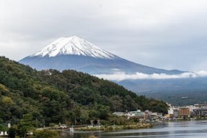 【便利！】新宿～河口湖の高速バス、2026年10月から10分間隔に。富士五湖旅がもっと行きやすく