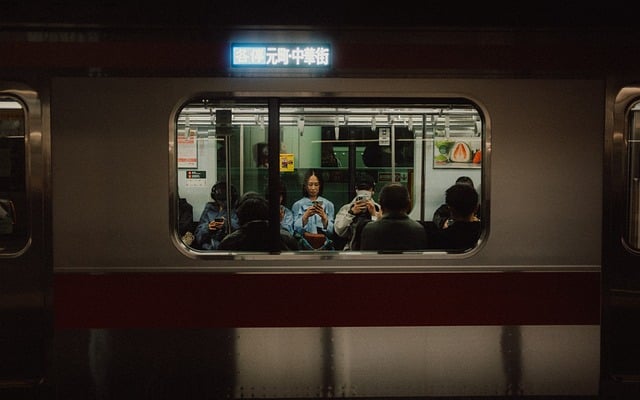 【雨の日の鉄道旅】なぜ運休になる?台風・大雨時の電車の仕組みを知ろう